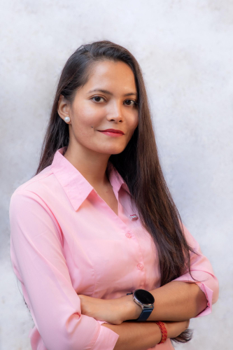 corporate-headshot-0556-Jyoti-T.jpg