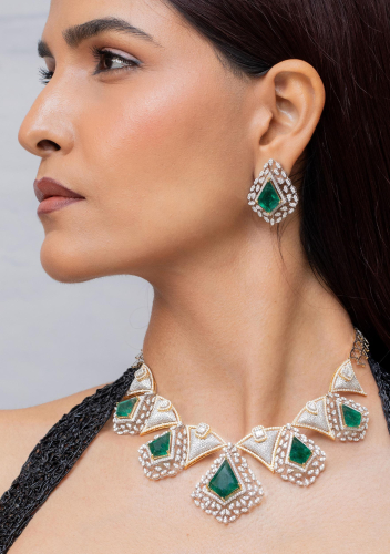 emerald-jewellery-8268-copy.jpg