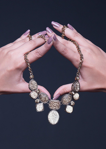 hands-holding-Jewellery-1.jpg